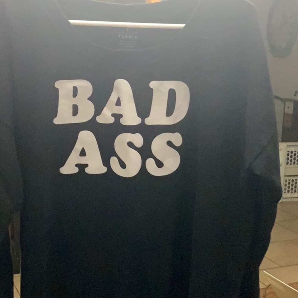 Black sweatshirt